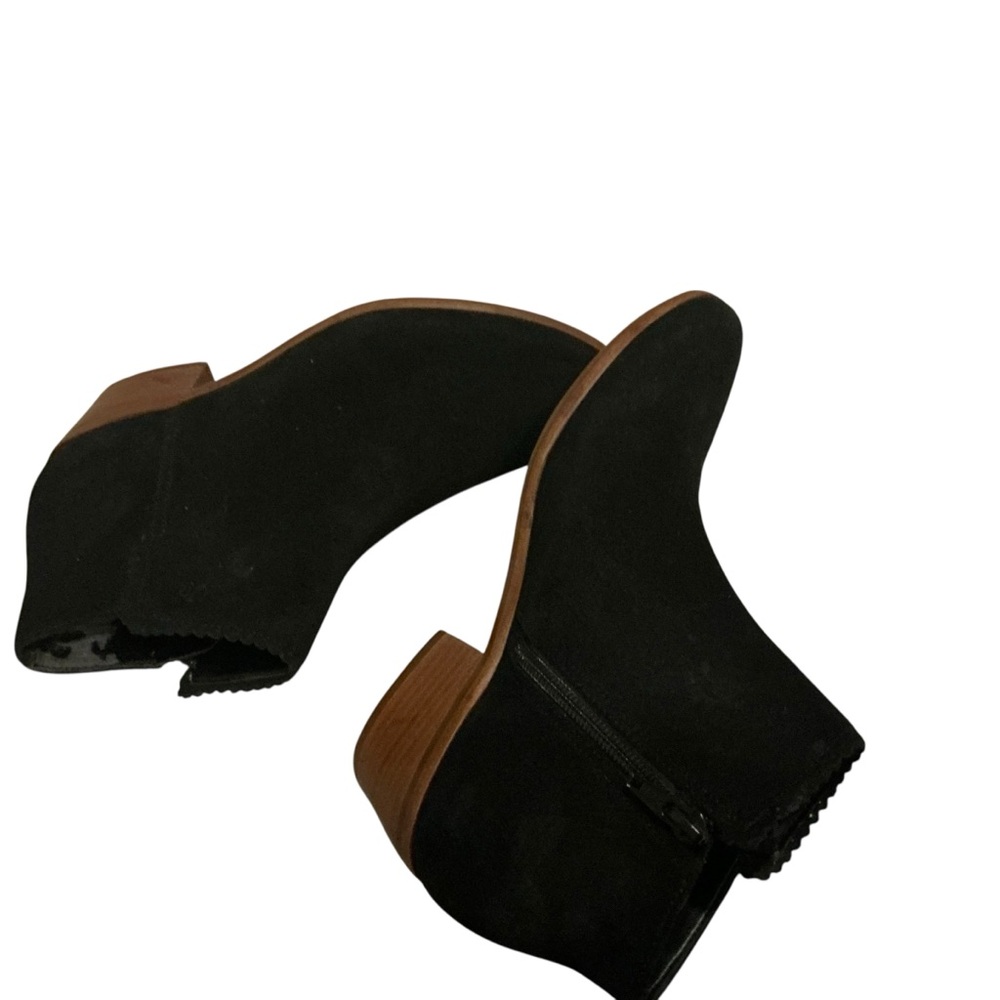 Jack rogers Bailee suede ankle boots black size 6.5 zip closure
